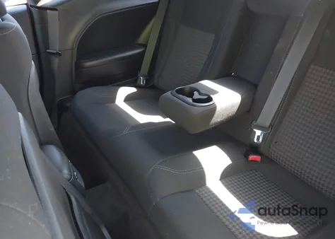 2018 Dodge Challenger Sxt z USA, uszkodzony, nr VIN 2C3CDZAG4JH271467